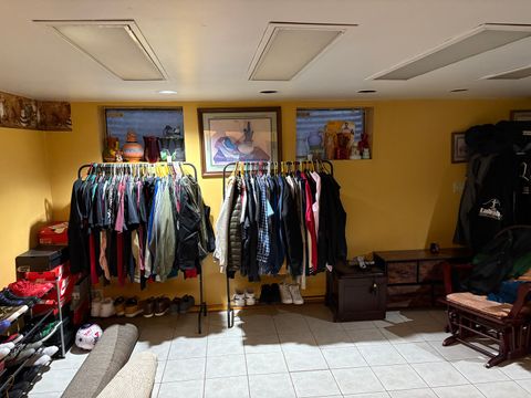 Tiny photo for 210 Linn Court #D, North Aurora, IL 60542 (MLS # 12589084)