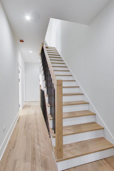 Tiny photo for 2307 W Foster Avenue #1, Chicago, IL 60625 (MLS # 12534541)