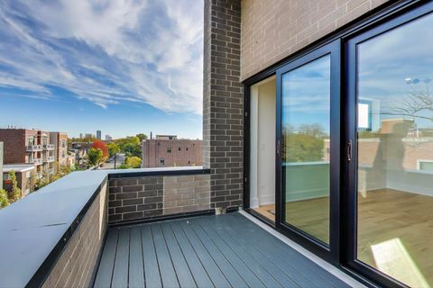 Tiny photo for 2307 W Foster Avenue #1, Chicago, IL 60625 (MLS # 12534541)