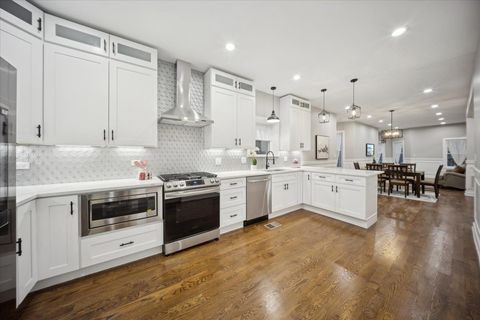 Tiny photo for 3031 Oak park Avenue, Berwyn, IL 60402 (MLS # 12464591)
