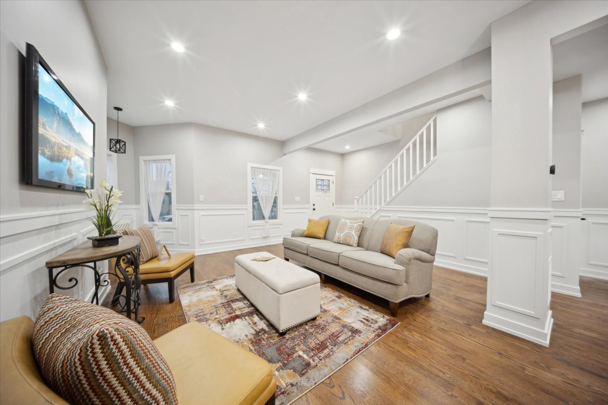 3031 Oak park Avenue