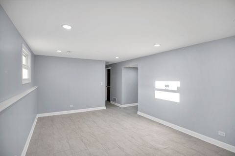 Tiny photo for 7031 glenwood Lane, Hanover Park, IL 60133 (MLS # 12498641)