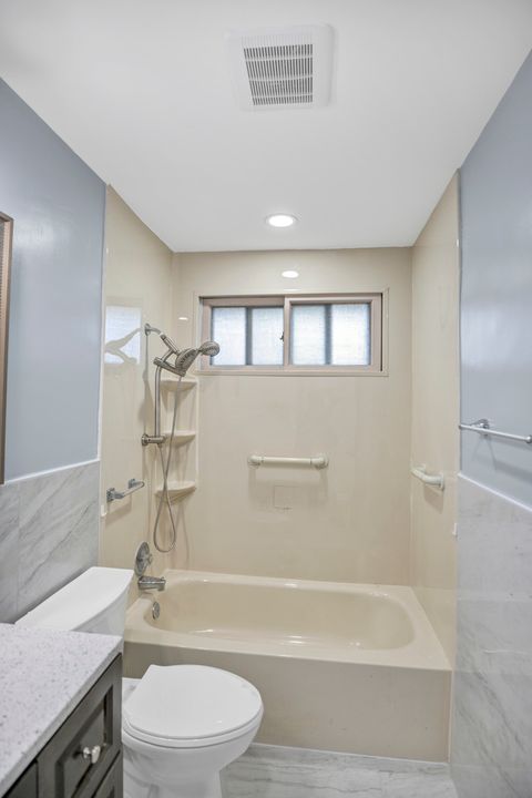 Tiny photo for 7031 glenwood Lane, Hanover Park, IL 60133 (MLS # 12498641)