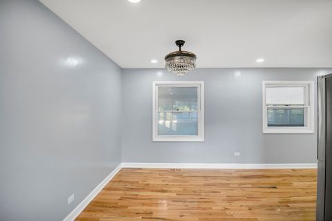 Tiny photo for 7031 glenwood Lane, Hanover Park, IL 60133 (MLS # 12498641)