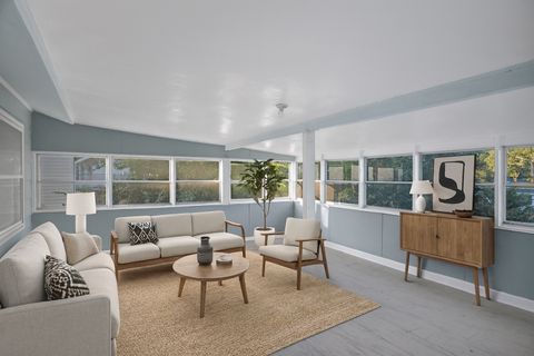 Tiny photo for 7031 glenwood Lane, Hanover Park, IL 60133 (MLS # 12498641)