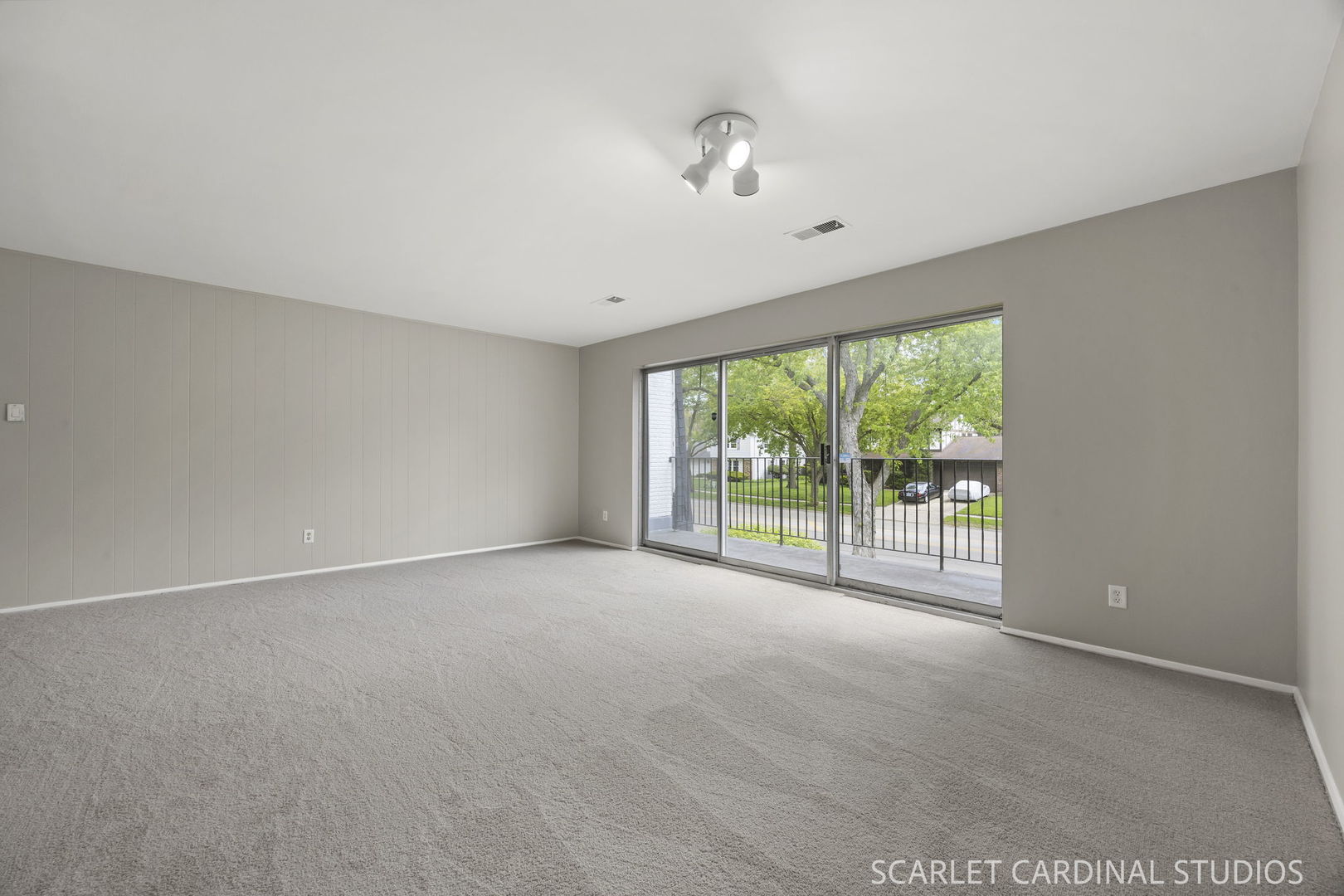 Properties 2 1105 Royal St George Drive 206