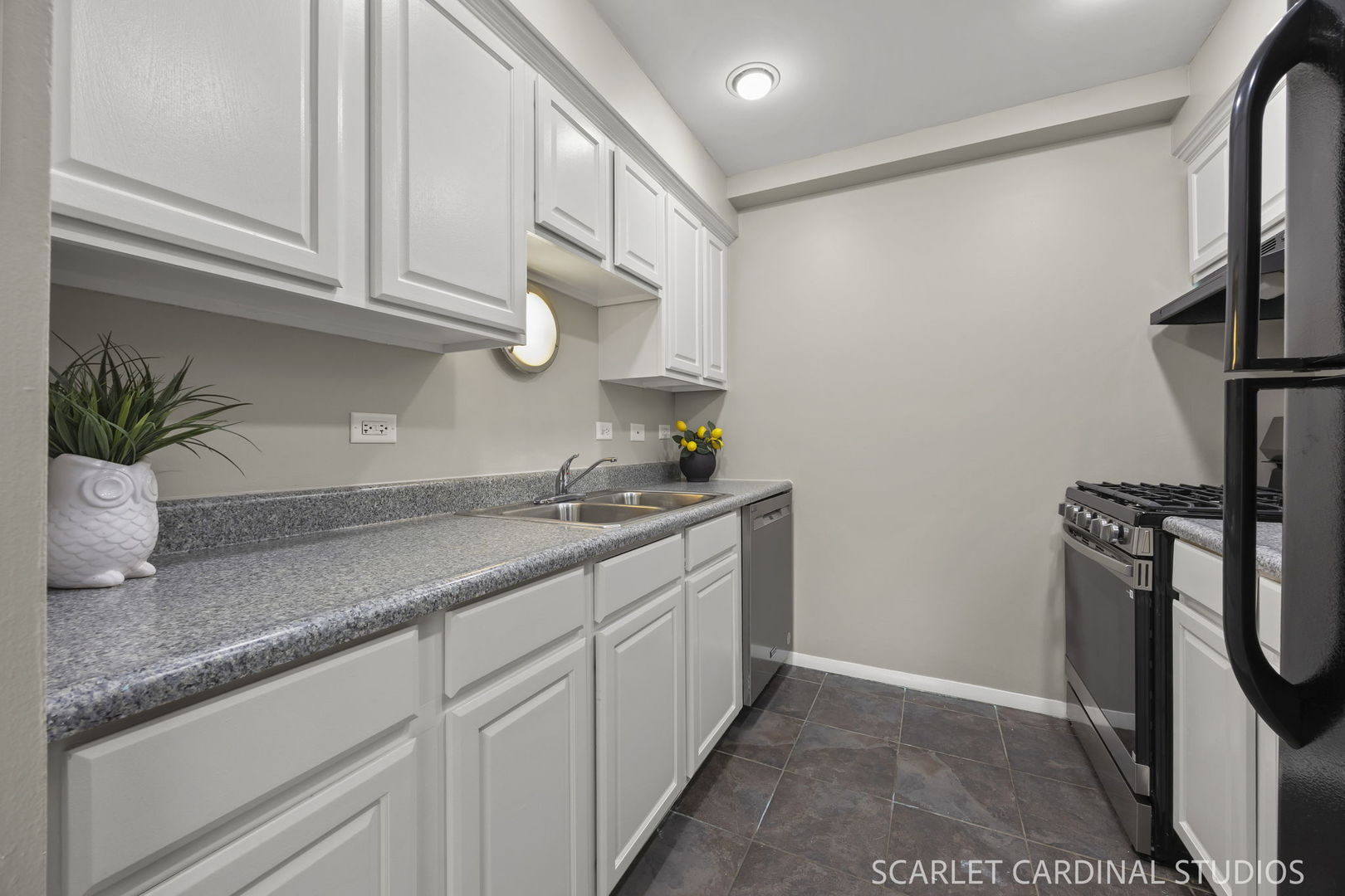 Properties 4 1105 Royal St George Drive 206