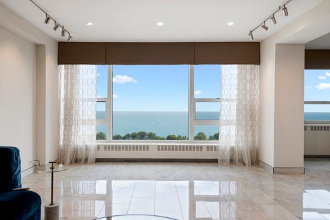 Tiny photo for 3180 N Lake Shore Drive #17F, Chicago, IL 60657 (MLS # 12777425)