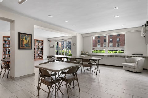 Tiny photo for 3180 N Lake Shore Drive #17F, Chicago, IL 60657 (MLS # 12777425)