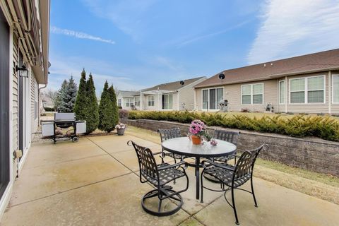 Tiny photo for 11879 Chatfield Crossing, Huntley, IL 60142 (MLS # 12582353)