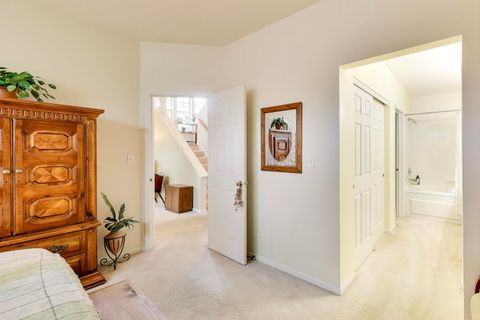 Tiny photo for 6648 Weather Hill Drive, Willowbrook, IL 60527 (MLS # 12542132)