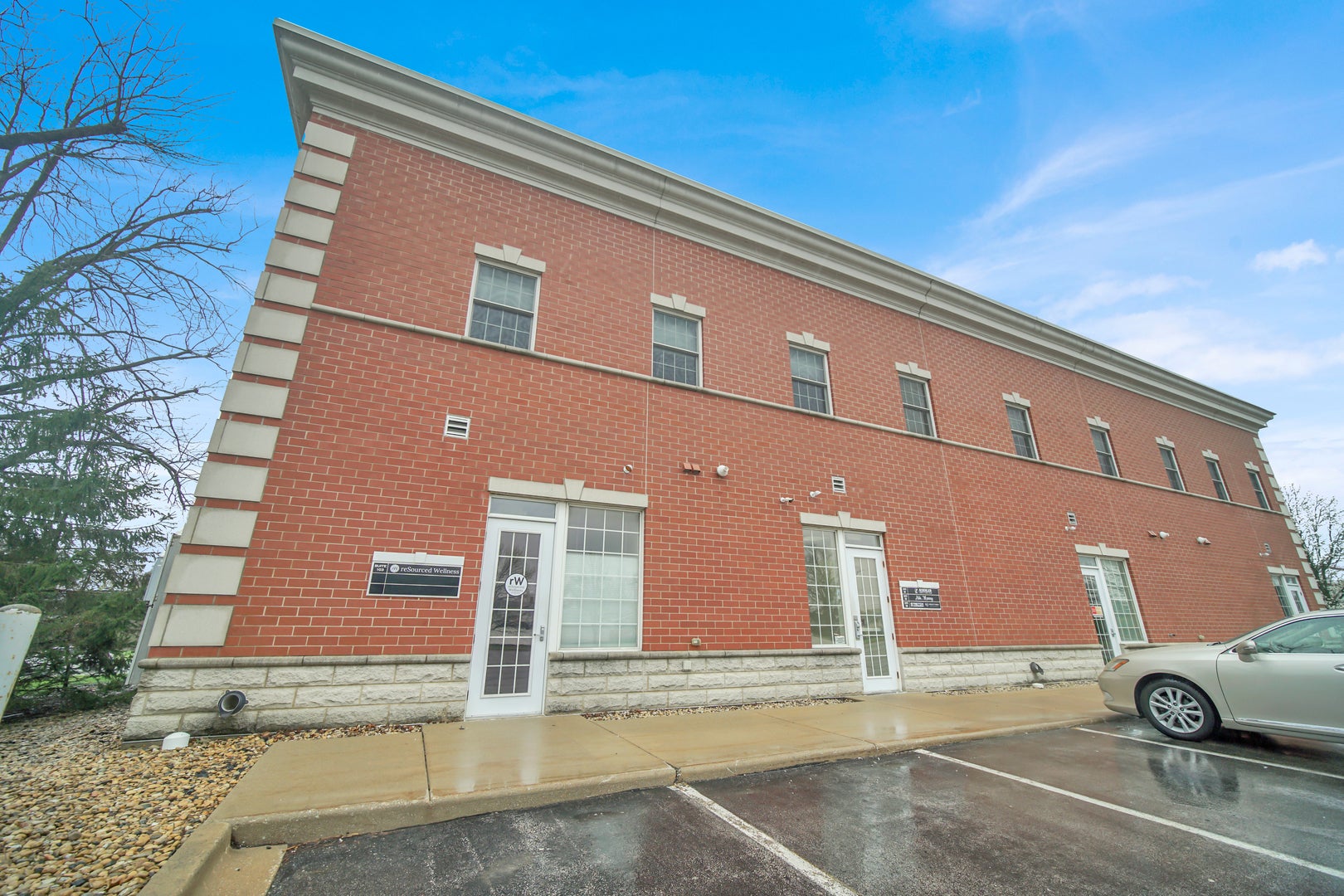 232 NW Main Street