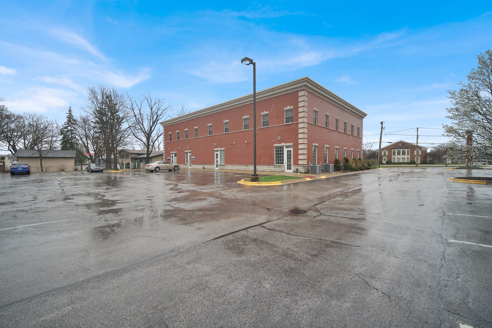 232 NW Main Street