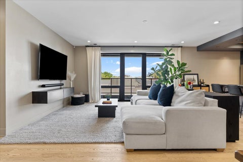 Tiny photo for 1523 N Western Avenue #4C, Chicago, IL 60622 (MLS # 12644077)