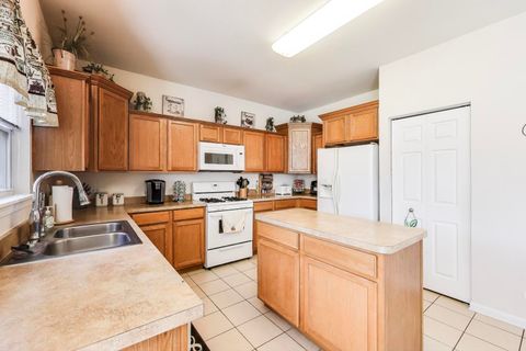 Tiny photo for 3263 Pinewood Drive, Yorkville, IL 60560 (MLS # 12467938)