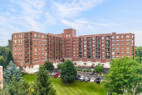 Photo of 1700 RIVERWOODS Drive #706, Melrose Park, IL 60160 (MLS # 12735004)