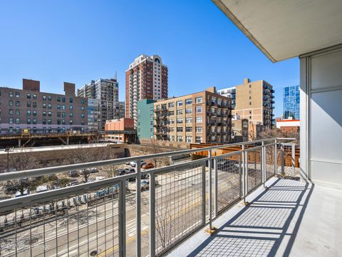 Tiny photo for 50 E 16 Street #414, Chicago, IL 60616 (MLS # 12526932)