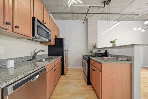 Tiny photo for 50 E 16 Street #414, Chicago, IL 60616 (MLS # 12526932)