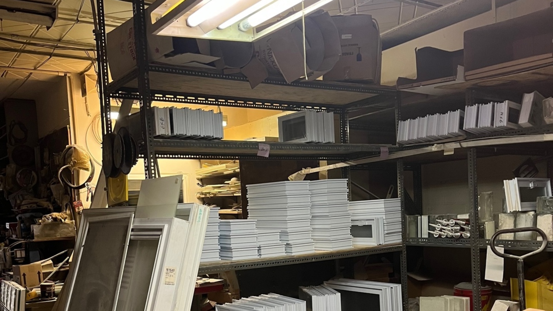 5043 W Diversey Avenue