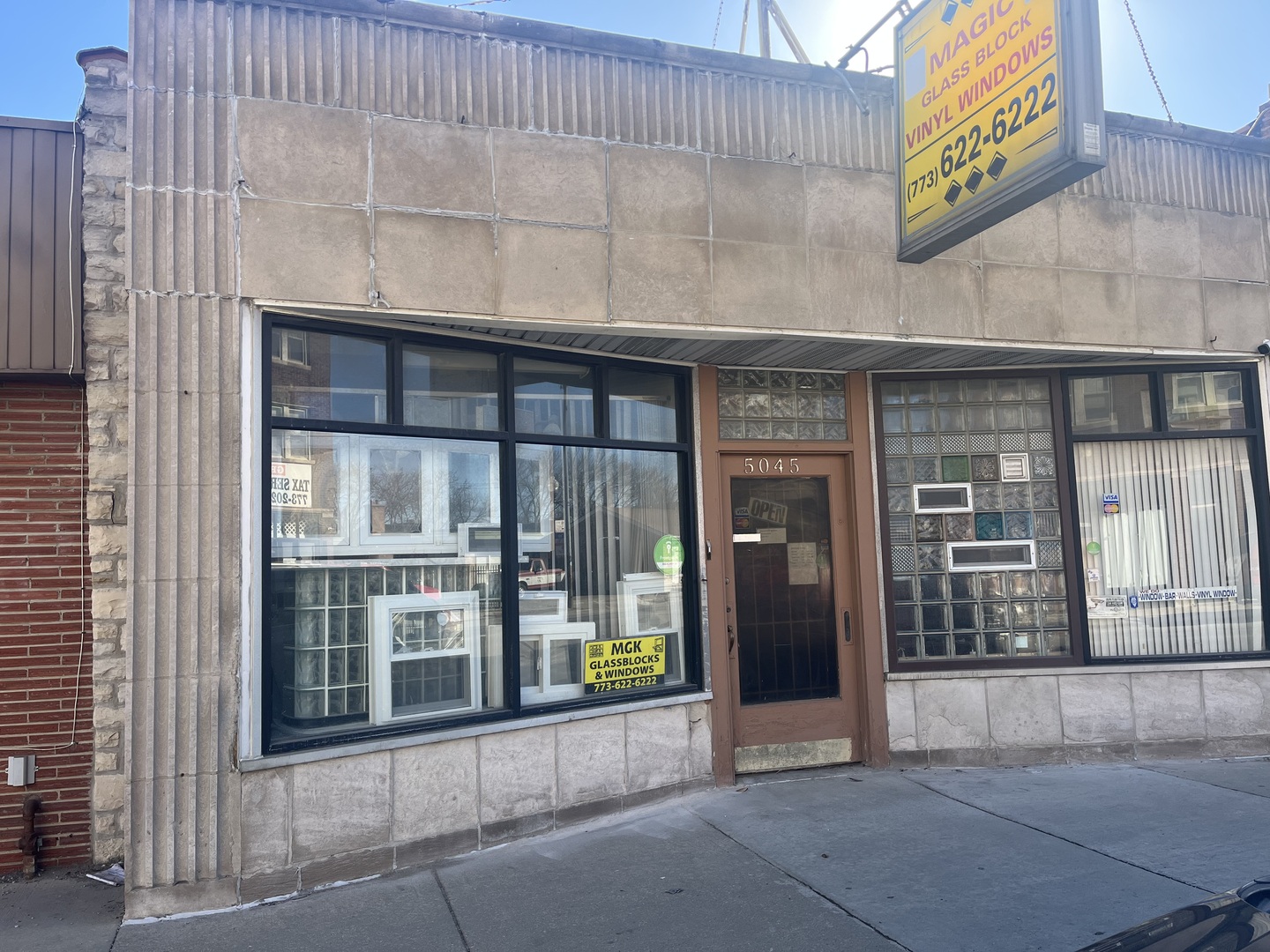 5043 W Diversey Avenue