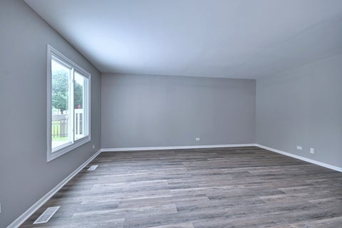 Tiny photo for 1449 Marleigh Lane, South Elgin, IL 60177 (MLS # 12728263)