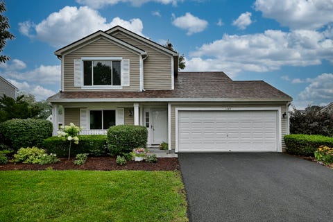 Photo of 1449 Marleigh Lane, South Elgin, IL 60177 (MLS # 12728263)