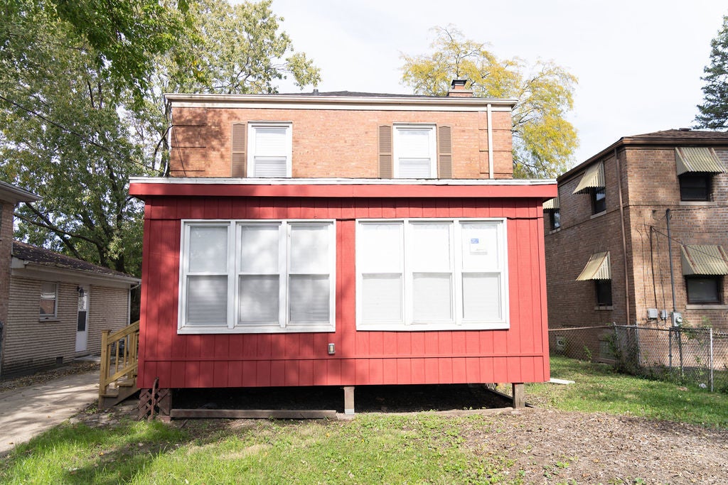 308 W 145th Place