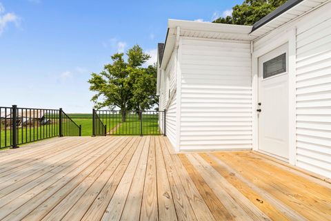 Tiny photo for 2711 E 800 North Road, Wenona, IL 61377 (MLS # 12439814)