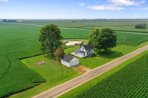 Tiny photo for 2711 E 800 North Road, Wenona, IL 61377 (MLS # 12439814)