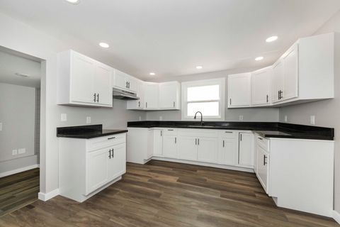 Tiny photo for 2711 E 800 North Road, Wenona, IL 61377 (MLS # 12439814)