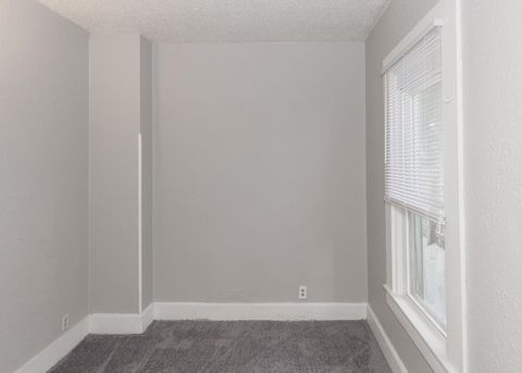 Tiny photo for 2708 7th Avenue, Rock Island, IL 61201 (MLS # 100000503)