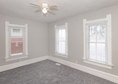 Tiny photo for 2708 7th Avenue, Rock Island, IL 61201 (MLS # 100000503)