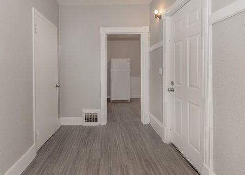 Tiny photo for 2708 7th Avenue, Rock Island, IL 61201 (MLS # 100000503)