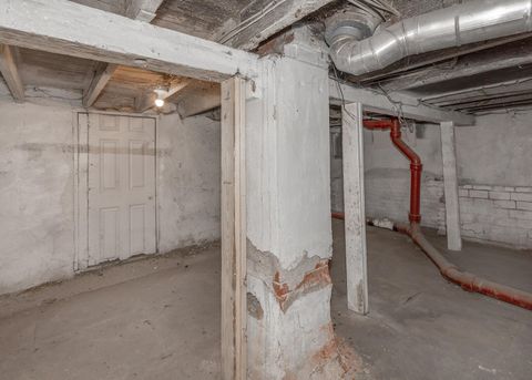 Tiny photo for 2708 7th Avenue, Rock Island, IL 61201 (MLS # 100000503)