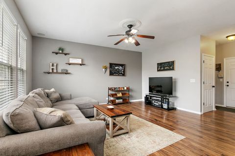 Tiny photo for 4951 Thistle Lane, Lake In The Hills, IL 60156 (MLS # 12609903)