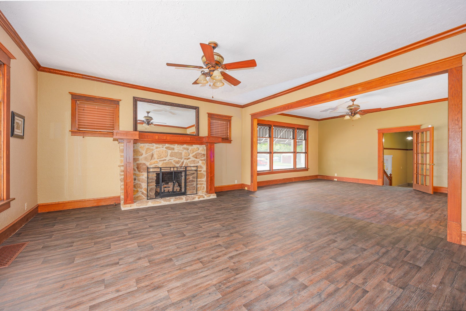 1015 W Main Street W