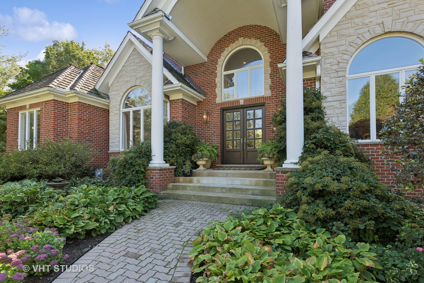 422 West County Line Road