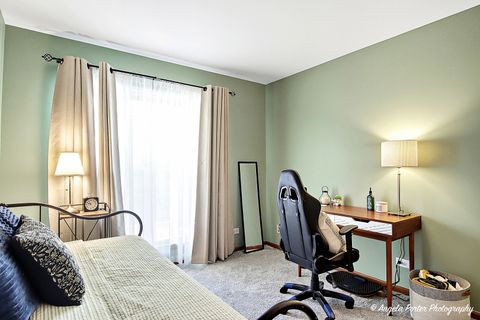 Tiny photo for 911 Ann Arbor Lane #25-3, Vernon Hills, IL 60061 (MLS # 12491518)