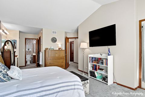 Tiny photo for 911 Ann Arbor Lane #25-3, Vernon Hills, IL 60061 (MLS # 12491518)