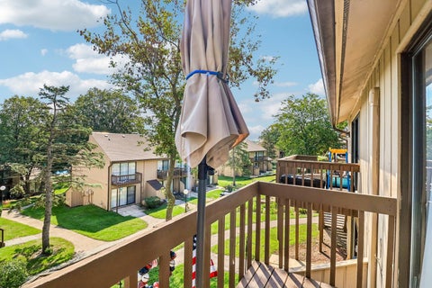 Tiny photo for 36 Bermuda Colony #2, Fox Lake, IL 60020 (MLS # 12750015)