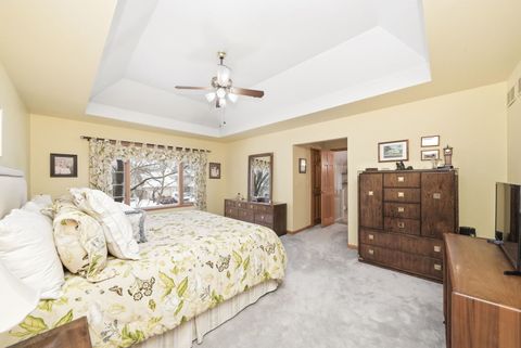 Tiny photo for 500 Buckingham Place, Downers Grove, IL 60516 (MLS # 12590570)