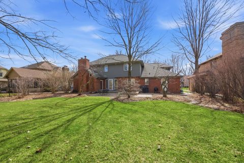 Tiny photo for 500 Buckingham Place, Downers Grove, IL 60516 (MLS # 12590570)