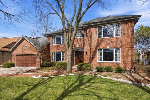 Tiny photo for 500 Buckingham Place, Downers Grove, IL 60516 (MLS # 12590570)