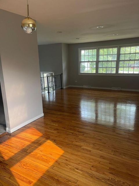 Tiny photo for 16916 Magnolia Drive, Hazel Crest, IL 60429 (MLS # 12586097)