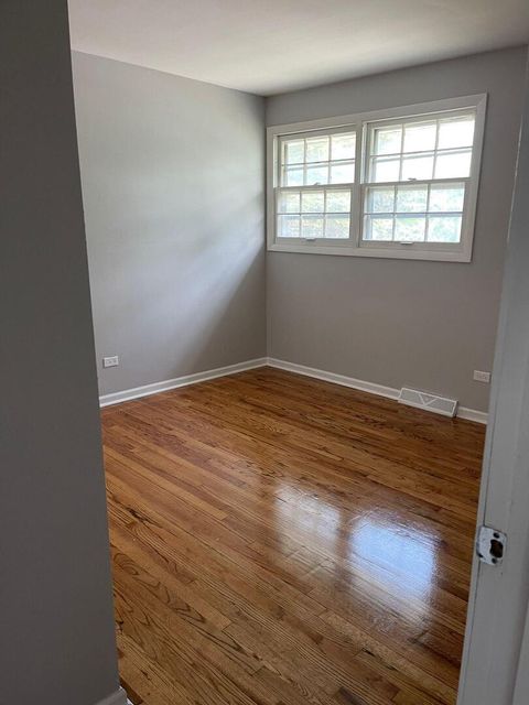 Tiny photo for 16916 Magnolia Drive, Hazel Crest, IL 60429 (MLS # 12586097)