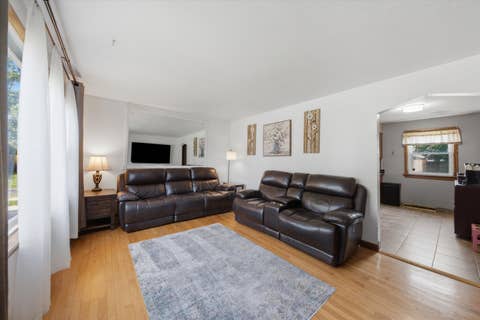 Tiny photo for 6743 106th Place, Chicago Ridge, IL 60415 (MLS # 12707999)