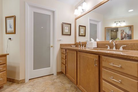 Tiny photo for 2640 Summit Drive #202, Glenview, IL 60025 (MLS # 12623763)