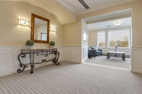 Tiny photo for 2640 Summit Drive #202, Glenview, IL 60025 (MLS # 12623763)