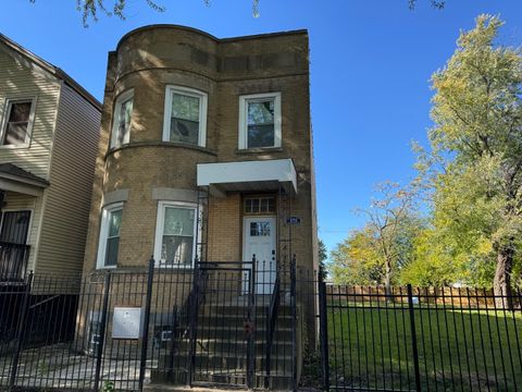 4752 S PRINCETON Avenue Chicago IL 60609