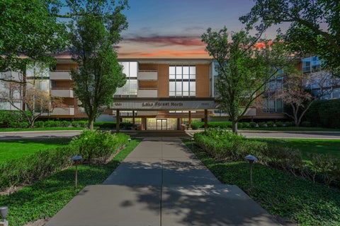 Tiny photo for 1301 N Western Avenue #217, Lake Forest, IL 60045 (MLS # 12739589)